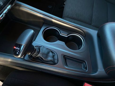 Used 2024 Dodge Durango GT image 17