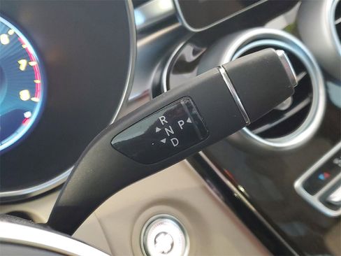 Used 2021 Mercedes-Benz C 300 Sedan image 24