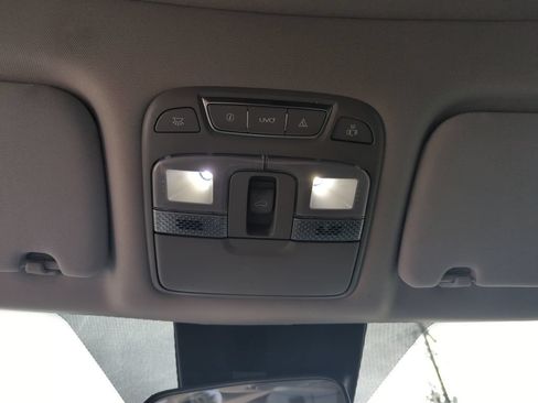 Used 2021 Kia Telluride S FWD image 27