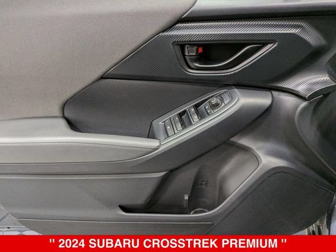 Used 2024 Subaru Crosstrek 2.0i Premium AWD/4WD image 14