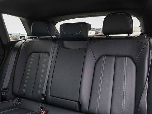Used 2023 Audi Q4 e-tron Premium Plus w/ Premium Plus RWD image 25