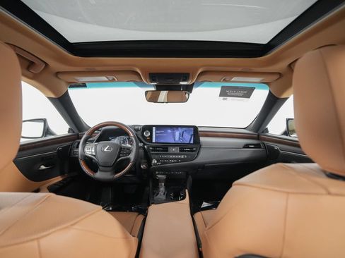 Certified 2025 Lexus ES 350 Ultra Luxury w/ Accessory Package (Z2) FWD image 15