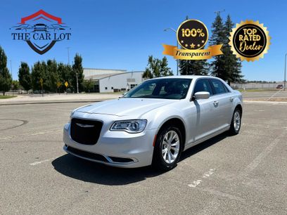Used 2019 Chrysler 300 Touring