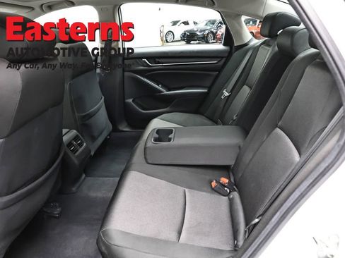 Used 2020 Honda Accord EX image 21