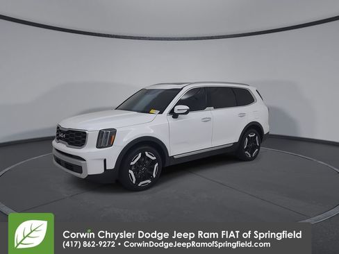 Used 2025 Kia Telluride S AWD/4WD image 7