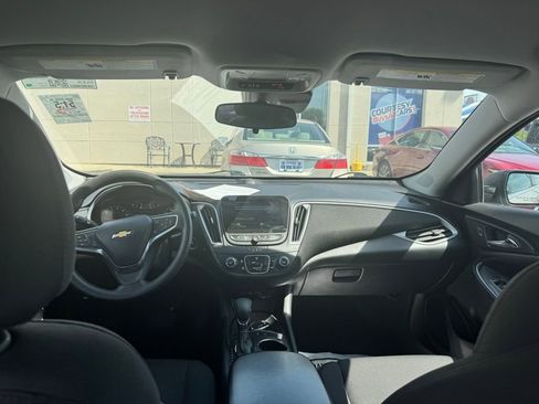 Used 2024 Chevrolet Malibu LS image 11