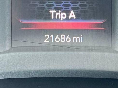 Used 2025 RAM 2500 Big Horn AWD/4WD image 6