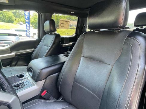Used 2015 Ford F150 Lariat w/ Equipment Group 502A Luxury AWD/4WD image 17
