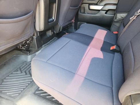 Used 2017 Chevrolet Silverado 2500 LT AWD/4WD image 8
