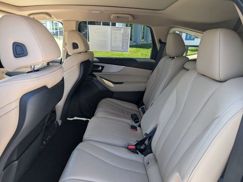 Used 2023 Acura MDX SH-AWD w/ Technology Package image 22