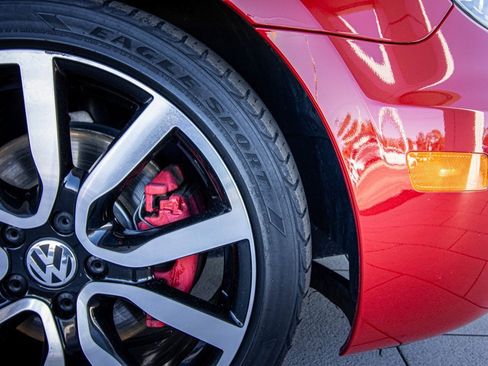 Used 2013 Volkswagen GTI Autobahn image 20