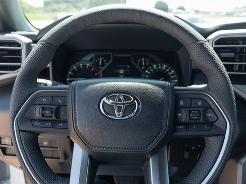 New 2026 Toyota Tundra SR5 AWD/4WD image 9