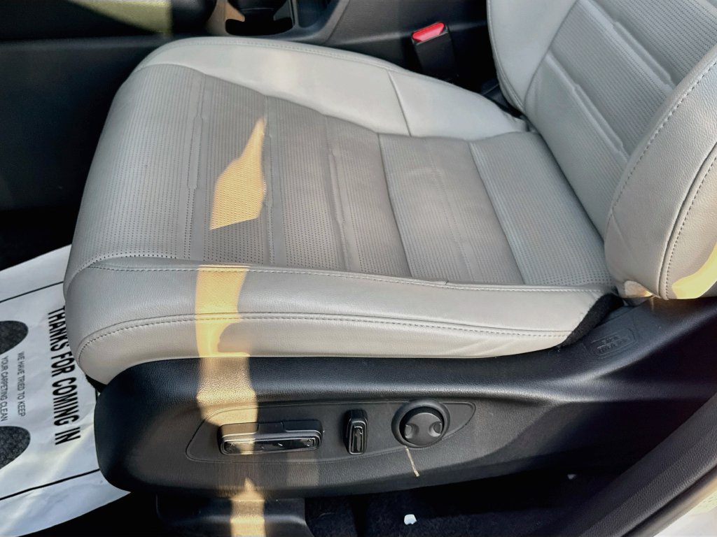 Used 2024 Honda CR-V EX-L image 22