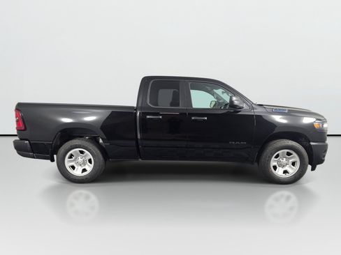 New 2026 RAM 1500 Tradesman AWD/4WD image 3