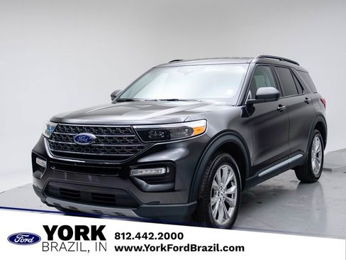 Used 2023 Ford Explorer XLT w/ Equipment Group 202A image 1