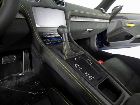 Certified 2025 Porsche 718 Boxster Spyder RS image 28