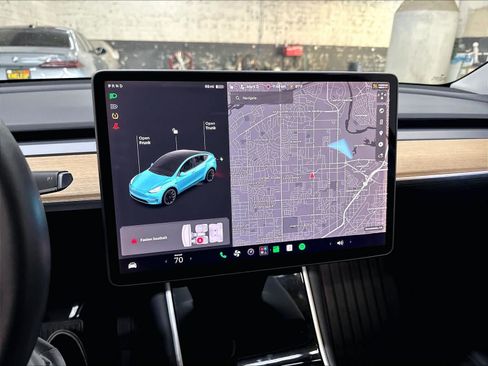 Used 2020 Tesla Model Y Long Range AWD/4WD image 36