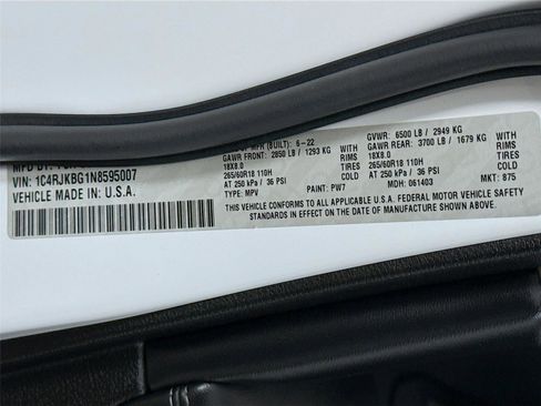 Used 2022 Jeep Grand Cherokee L Limited image 32