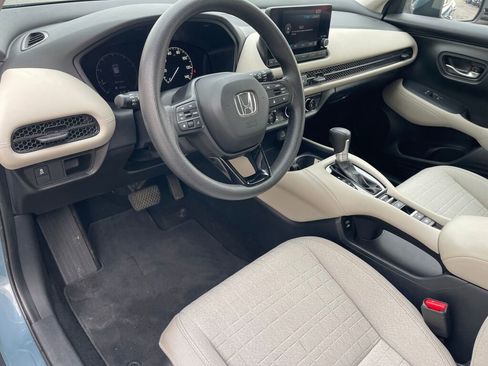 Used 2024 Honda HR-V LX image 5