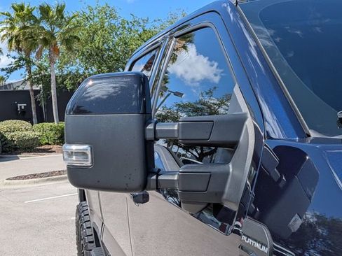 Used 2025 Ford F250 Platinum w/ FX4 Off-Road Package AWD/4WD image 9