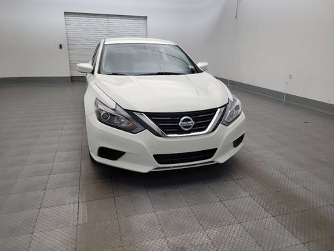 Used 2017 Nissan Altima 2.5 S w/ Power Driver Seat Package FWD image 14