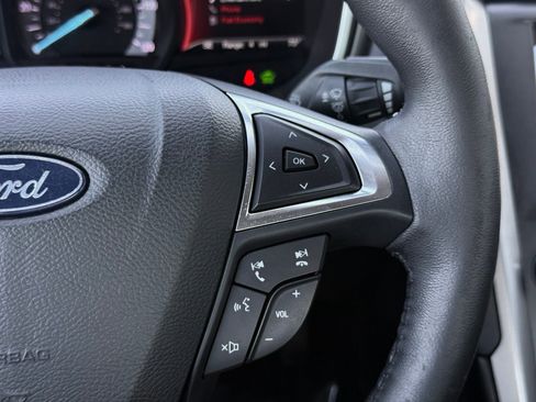 Used 2018 Ford Fusion SE w/ Equipment Group 602A FWD image 27