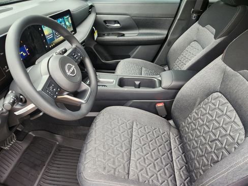 New 2026 Nissan Kicks SV FWD image 12
