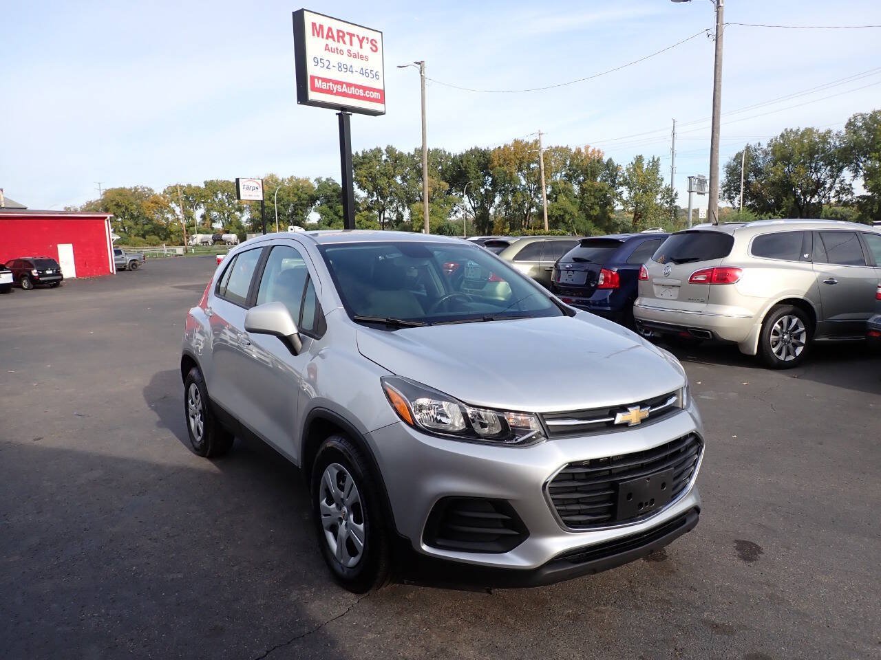 Used 2018 Chevrolet Trax LS FWD image 1