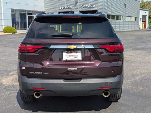 Used 2023 Chevrolet Traverse LT AWD/4WD image 4