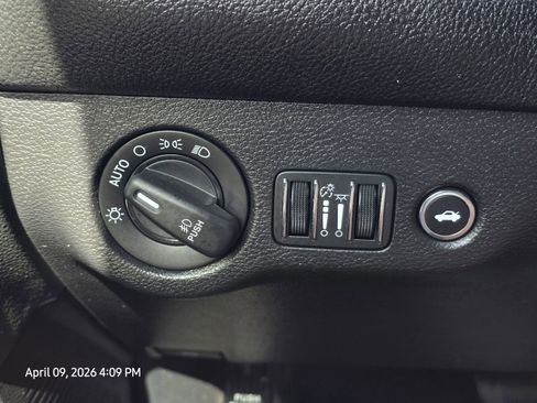 Used 2021 Dodge Challenger SXT w/ Blacktop Package image 26