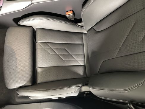 Used 2025 BMW X3 xDrive30i w/ Premium Package image 25