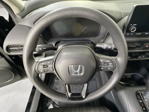 Used 2023 Honda HR-V LX image 11