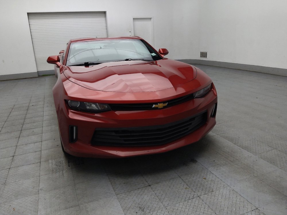 Used 2018 Chevrolet Camaro LT RWD image 14