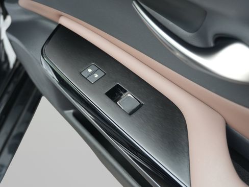 Used 2024 Lexus ES 350 w/ Premium Package FWD image 23