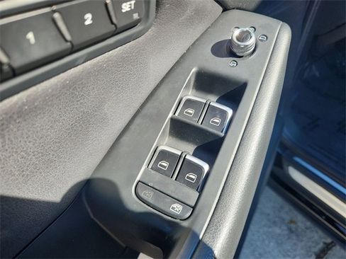 Used 2014 Audi Q5 2.0T Premium Plus w/ Premium Plus Package image 13