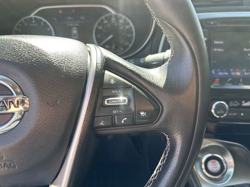 Used 2017 Nissan Maxima Platinum w/ Medallion Package image 30