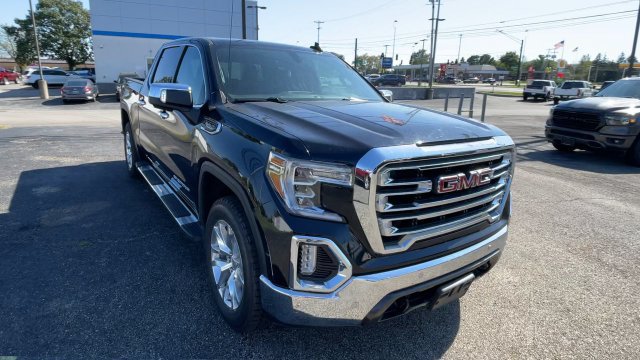 Used 2019 GMC Sierra 1500 SLT w/ SLT Premium Package AWD/4WD image 4