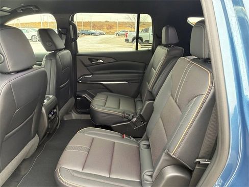 New 2026 Chevrolet Traverse High Country image 17
