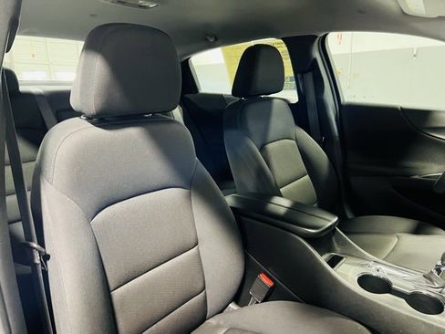 Used 2023 Chevrolet Malibu LT image 31