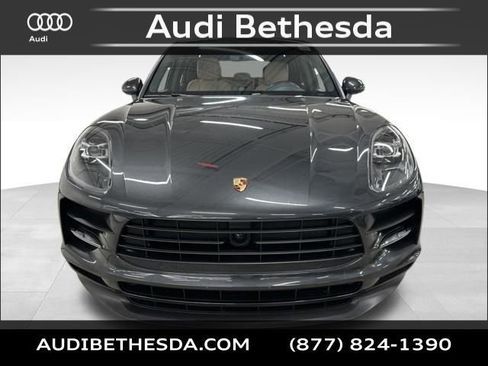 Used 2020 Porsche Macan AWD/4WD image 2
