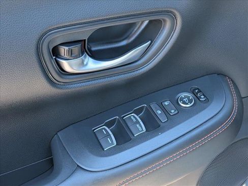 Used 2026 Honda HR-V Sport image 11