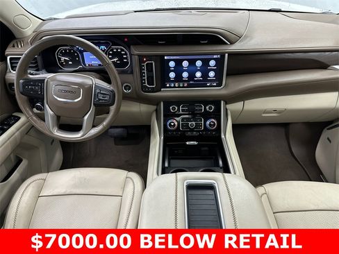 Used 2021 GMC Yukon XL Denali w/ Denali Premium Package image 27