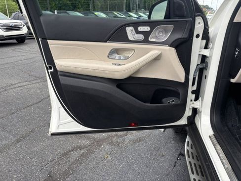 Used 2021 Mercedes-Benz GLE 350 4MATIC image 10