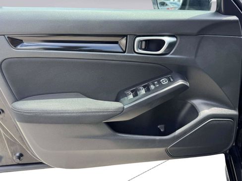 Used 2025 Honda Civic Sport image 20