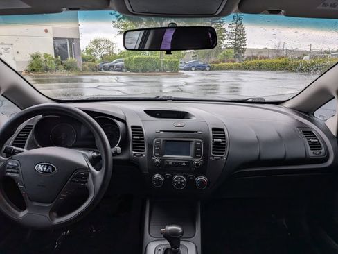 Used 2016 Kia Forte LX w/ LX Popular Plus Package image 16