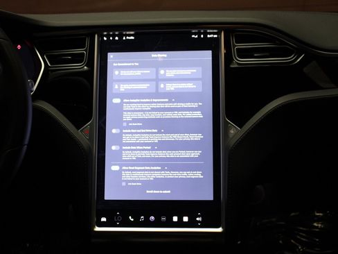 Used 2018 Tesla Model S 75D image 42