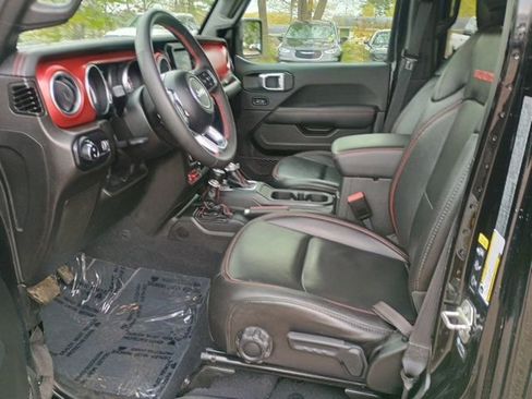 Used 2023 Jeep Gladiator Rubicon w/ Dual Top Group AWD/4WD image 25