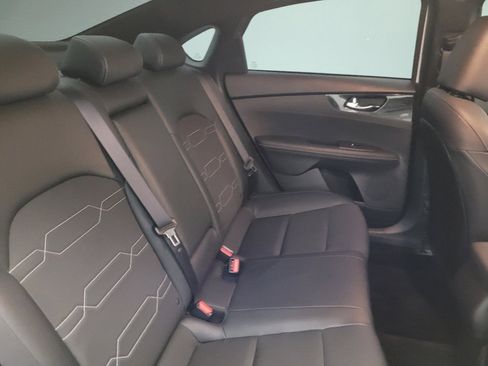 Used 2023 Kia Forte GT-Line w/ GT-Line Technology Package image 19