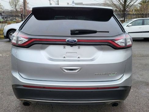 Used 2016 Ford Edge Titanium FWD image 7