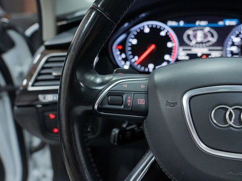 Used 2015 Audi A8 L TDI w/ Premium Package image 34